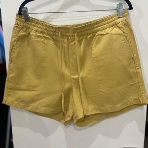 Banana Republic Shorts Elastic Drawstring Waist L